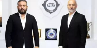 Altay'dan akademi atağı