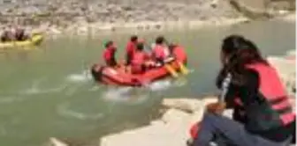 Terörden temizlenen Zap Vadisi'nde 'Rafting Şampiyonası'na hazırlanıyorlar