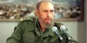 Fidel Castro kimdir? Kaç yaşında hayatını kaybetti? Kübalı Marksist-Leninist, devrimci ve Küba Devrimi'nin önderi olan Fidel Castro neden öldü?