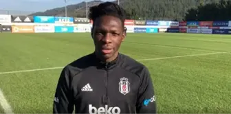 N'Sakala'dan Webo'ya destek: 'Hepimiz eşitiz'