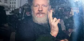 İngiltere, WikiLeaks'in kurucusu Assange'ın ABD'ye iadesi talebini reddetti