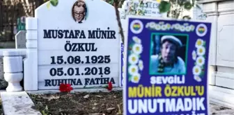 'En sevdiğimiz Fenerbahçeli babamdı' Münir Özkul, ölümünün 3. yıldönümünde anıldı