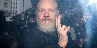 Assange: WikiLeaks'in kurucusu Assange'ın kefaletle serbest bırakılma başvurusu reddedildi