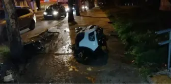 Son dakika haberleri | Bakırköy'de kazada motoru yerinden çıkan otomobildeki 4 kişi yaralandı