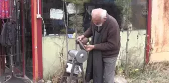 69 yıldır eski ayakkabılara 'hayat' veriyor