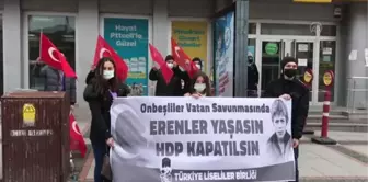 Türkiye Liseliler Birliği, 'Onbeşliler vatan savunmasında, Erenler yaşasın HDP kapatılsın' pankartı açtı