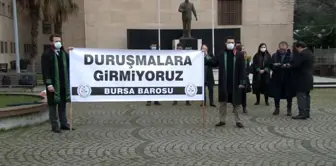 Bursa'da avukatlar duruşmalara girmeyerek sessiz eylem başlattı