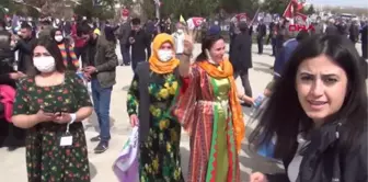 Son dakika haber | ŞANLIURFA Şanlıurfa'da nevruz kutlamasında 3 kişiye gözaltı