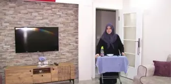 Fedakar anne 'Kanadı Kırık Meleği'ne 41 yıldır bebek gibi bakıyor