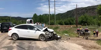 Tokat'ta iki otomobil çarpıştı: 1 ölü, 4 yaralı