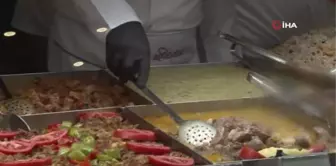 Yeni normalleşme kararıyla birlikte restoranlar hizmete açıldı