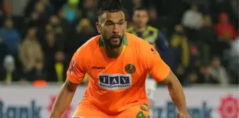 Fenerbahçe, Alanyaspor'la sözleşmesi biten Steven Caulker'la anlaşmaya vardı