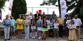 Efeler Belediyesi Tenis Turnuvası ödülleri sahiplerini buldu