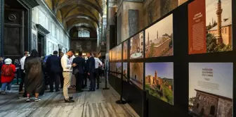 15 Temmuz şehidi Cambaz'ın Memleketimin Ulu Camileri Sergisi, Ayasofya-i Kebir Camii'nde açıldı