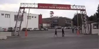 GAZİANTEP - Yangın bölgelerinde ölüm kalım savaşı veren Gaziantepli itfaiyeciler kente döndü