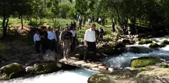 Vali Akbıyık sınır köylerini ziyaret etti