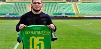 Şampiyon dövüşçü Khabib Nurmagomedov, profesyonel futbolcu oldu