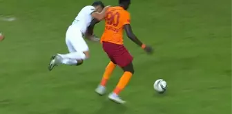 Hüsamettin 'Tut'tu! Diagne'ye yaptığı müdahaleyle kırmızı kart görmesi alay konusu oldu