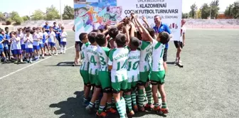 Klazomenai Çocuk Futbol Turnuvası'nın şampiyonu Salihlispor