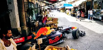 Max Verstappen, İtalya GP öncesinde Palermo sokaklarında gezintiye çıktı