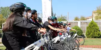 İzmitli gençler pedalları sağlık için çevirdi