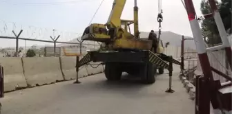 Kabil sokaklarındaki beton bariyerler kaldırılıyor