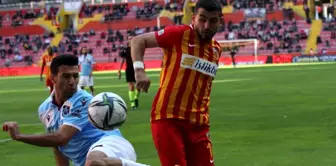 Süper Lig: Kayserispor: 1 - Trabzonspor: 1 (İlk yarı)