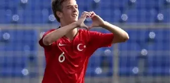 Türkiye Futbol Federasyonu eski başkanı Mahmut Özgener'in oğlu, Süper Lig ekibinde maça çıktı