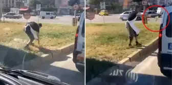 Trafikte yere muz kabuğu fırlattı, arkasındaki sürücü kabuğu alıp aracın içine geri attı