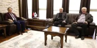 Kırlıoğlu ve Alimoğlu Rektör Karakaş'ı Makamında Ziyaret Etti