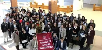 Anadolu Üniversitesi Engelliler Entegre Yüksekokulu'nda 'Benim Kariyerim, Benim Staj Hikayem' etkinliği gerçekleştirildi