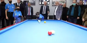 Bilardo şampiyonasının açılışını Başkan Güder gerçekleştirdi