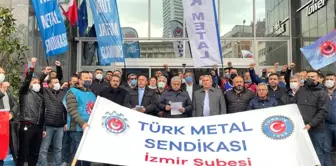 Türk Metal Sendikası üyeleri, uzlaşma sağlanamayan toplu sözleşme için basın açıklaması yaptı