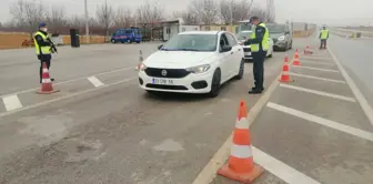 Son dakika... Karaman'da jandarma 'Güven ve Huzur' uygulaması yaptı