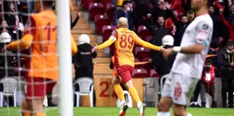 Sofiane Feghouli 5. golünü atı