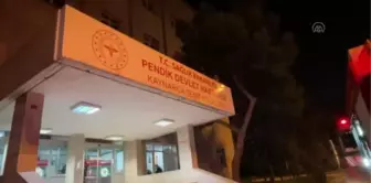 Pendik'te park halindeki polis aracı yandı