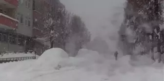 Kastamonu'nun bazı ilçelerinde kar kalınlığı 1 metreyi geçti