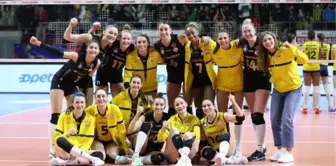 Filedeki derbide kazanan VakıfBank