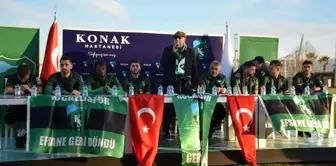 Kocaelispor'da taraftara açık imza şov