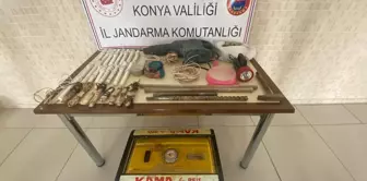 Konya'da 5 kişi kaçak kazıda kullanılan malzemelerle yakalandı