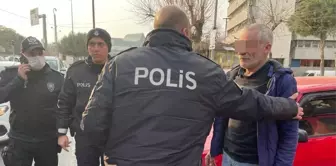 Otoparkta görevli belediye çalışanı bıçakla yaralandı