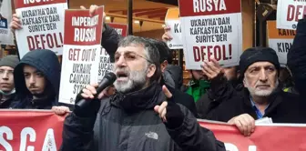 İstanbul'da Rusya Başkonsolosluğu önünde Ukrayna Protestosu