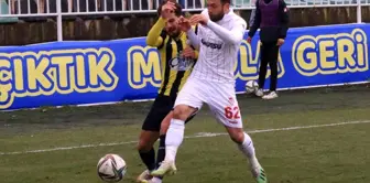 TFF 3. Lig: Belediye Derincespor: 3 Gümüşhane Sportif Faaliyetler: 0