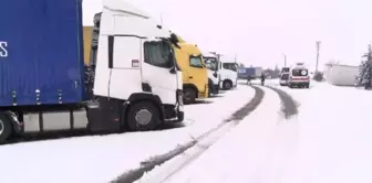 TIR ve kamyonların İstanbul'a girişine kontrollü olarak izin verildi 2 (Avrupa yakası)