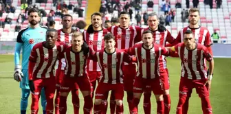 Sivasspor'un Adana kafilesi belli oldu