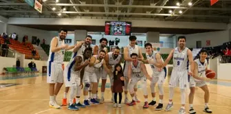 TBL: Kocaeli BŞB Kağıtspor: 80 Mamak Belediyesi: 77