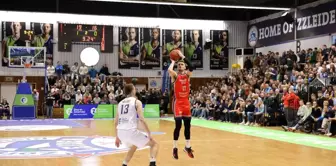 FIBA Europe Cup: ZZ Leiden: 71 - Bahçeşehir Koleji: 77