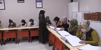 ŞANLIURFA - Görme engelliler mukabele geleneğini Braille alfabesiyle sürdürüyor