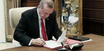 Cumhurbaşkanı Erdoğan'ın imzasıyla Resmi Gazete'de! İki bakanlıkta, bakan yardımcıları değişti