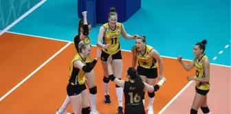 AXA Sigorta Kupa Voley'de ilk finalist VakıfBank oldu